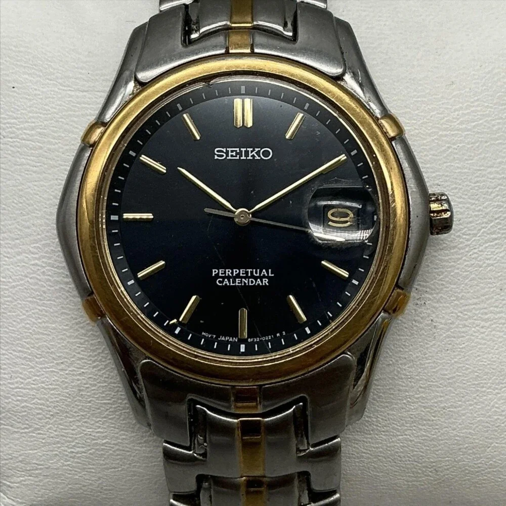 Seiko Perpetual Calendar Mens Watch 38mm Black Two Tone 8F32-0A09 For Parts